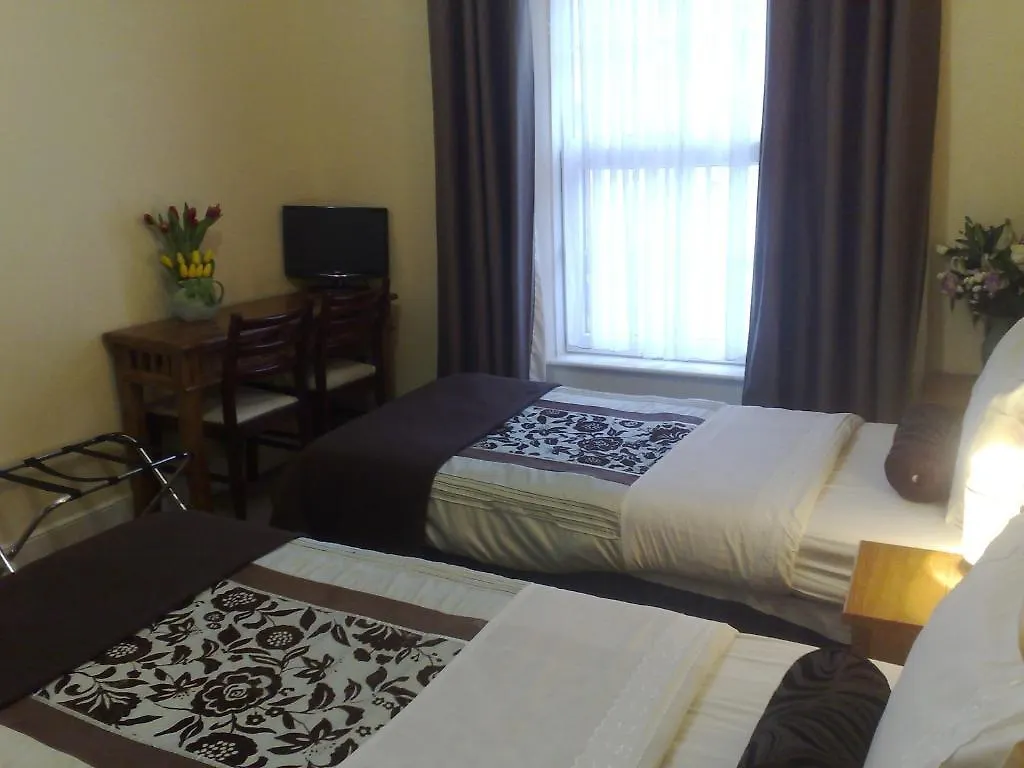 *** Bed & Breakfast Kent House B&B Cork Ireland