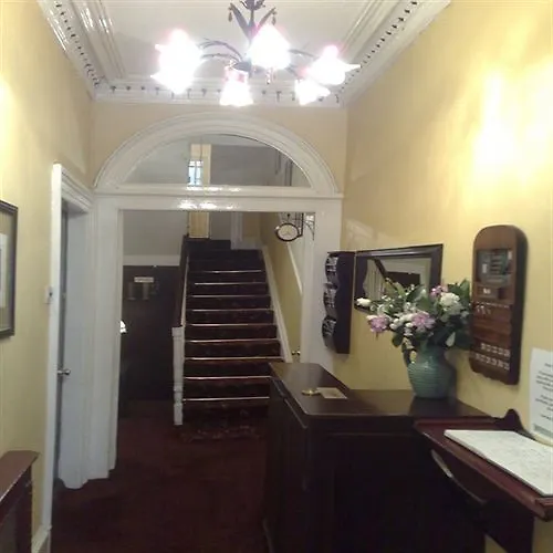 Kent House B&B Cork 3*,